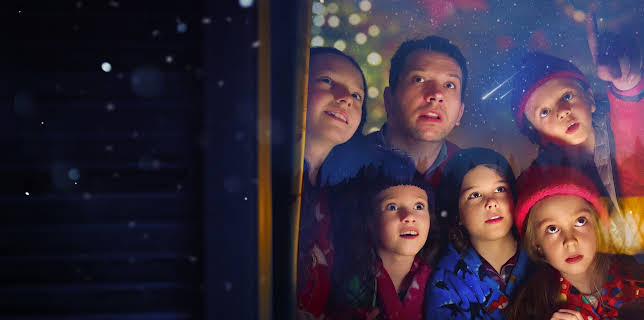 Christmas on Mistletoe Farm (2022)