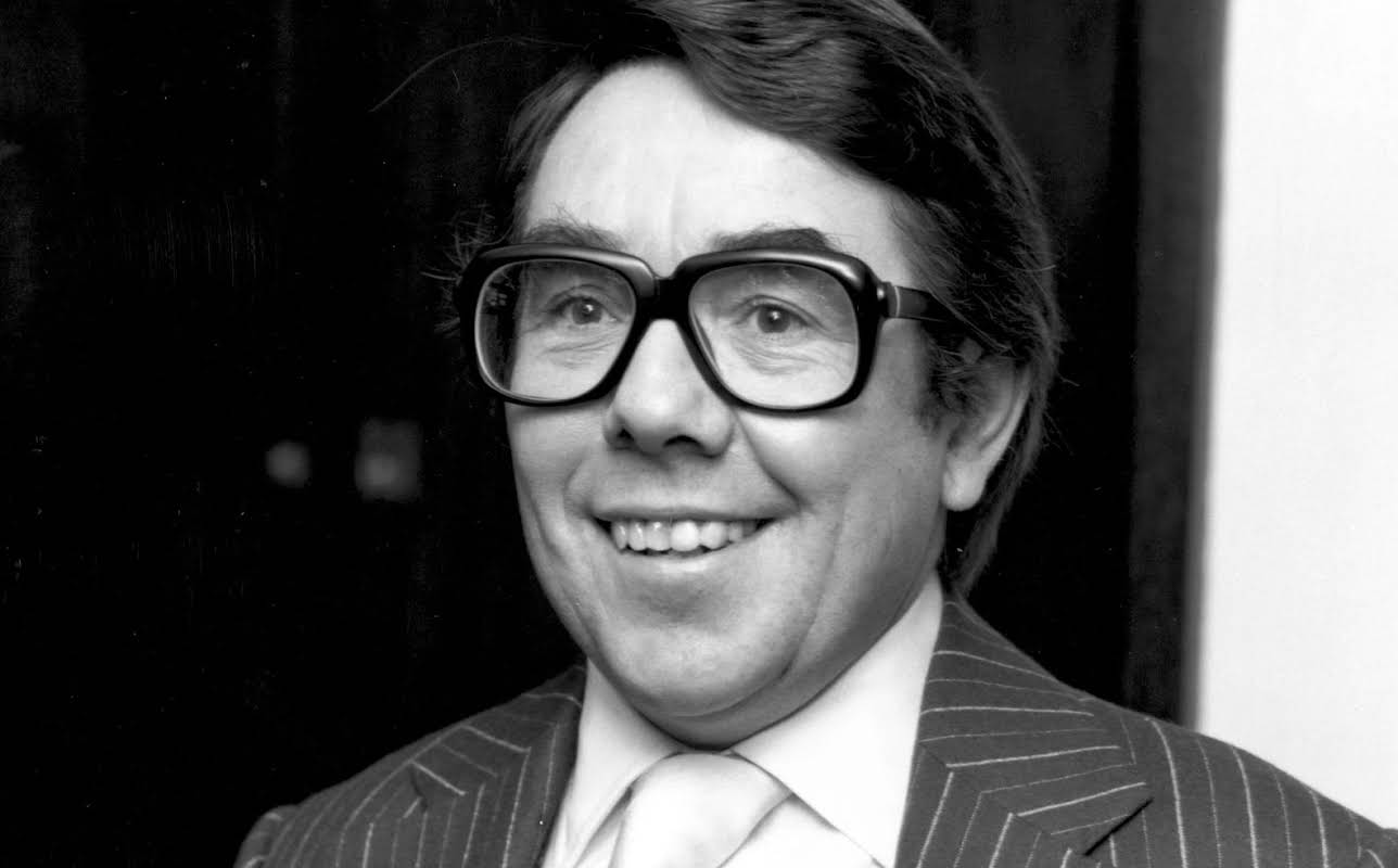 Ronnie Corbett