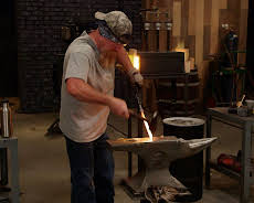 Wettkampf der Waffenschmiede