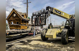 Redwood Kings Season 1: Monkey Mansion Dream House