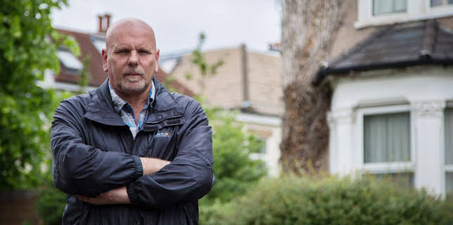 2:00 AM: Nightmare Tenants, Slum Landlords (S1 E4) (S1) | 5 Star | 1/17 2026