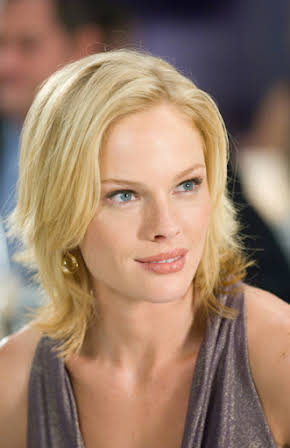 Kate Nauta as 
