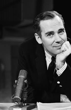 Elliott Reid as 