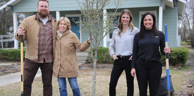 09:25: Oppussing i hjembyen (S7 E1) (S7) | FEM | 12/5 2025