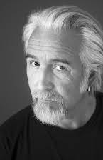 Jörgen Bergmark som Director