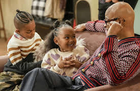 Poppa's House: Game Of Phones