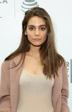 Caitlin Stasey as 