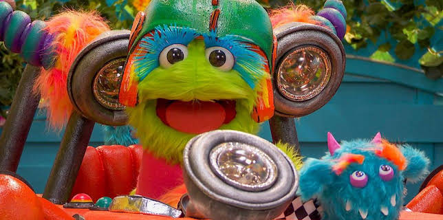 8:35 AM: Justin's House (S5) | Cbeebies | 12/10 2025