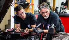 Last Chance Garage (S1 E1)