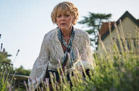 The Marlow Murder Club, Season 1: Episode 1