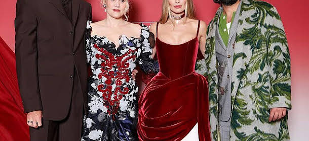 Margot Robbie Captivates Paris in 'Wuthering Heights' Premiere