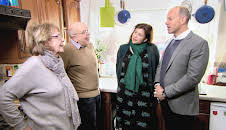 Kirstie and Phil's Love It...