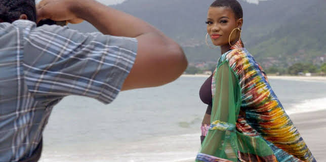 19:30: Träume aus Stoff - Modemacherinnen in Sierra Leone | Arte | 2/15 2026