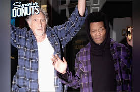 Superior Donuts, Season 1: Crime Time