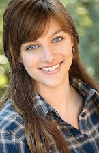 Aubrey Peeples som 