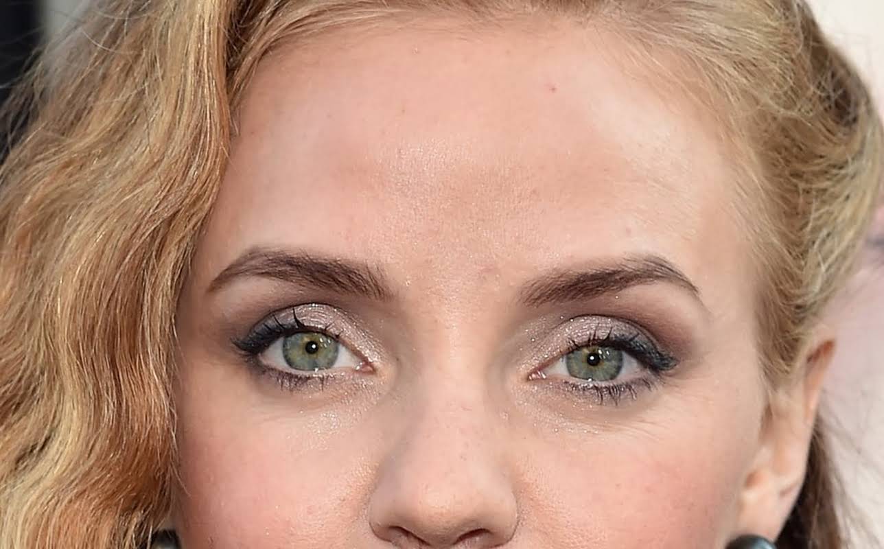 Kelli Garner