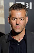 Rupert Graves som 