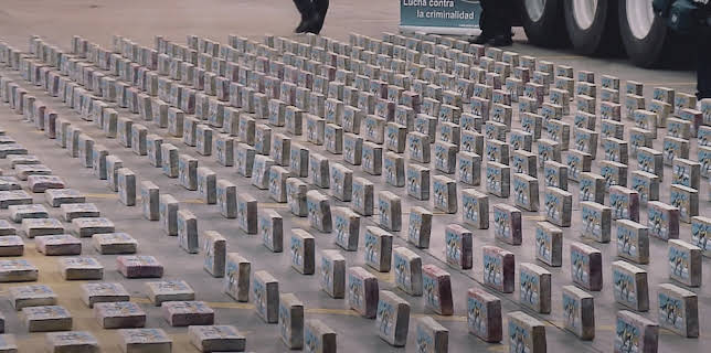 08:05: Escobars Erben - Die unsichtbaren Drogenbosse | ZDFinfo | 1/19 2026