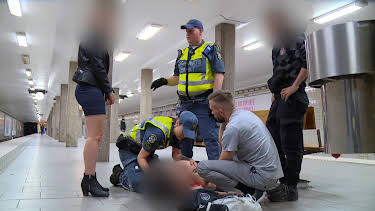 02:55: T-banen Stockholm (S8 E7) (S8) | MAX | 5/7 2026