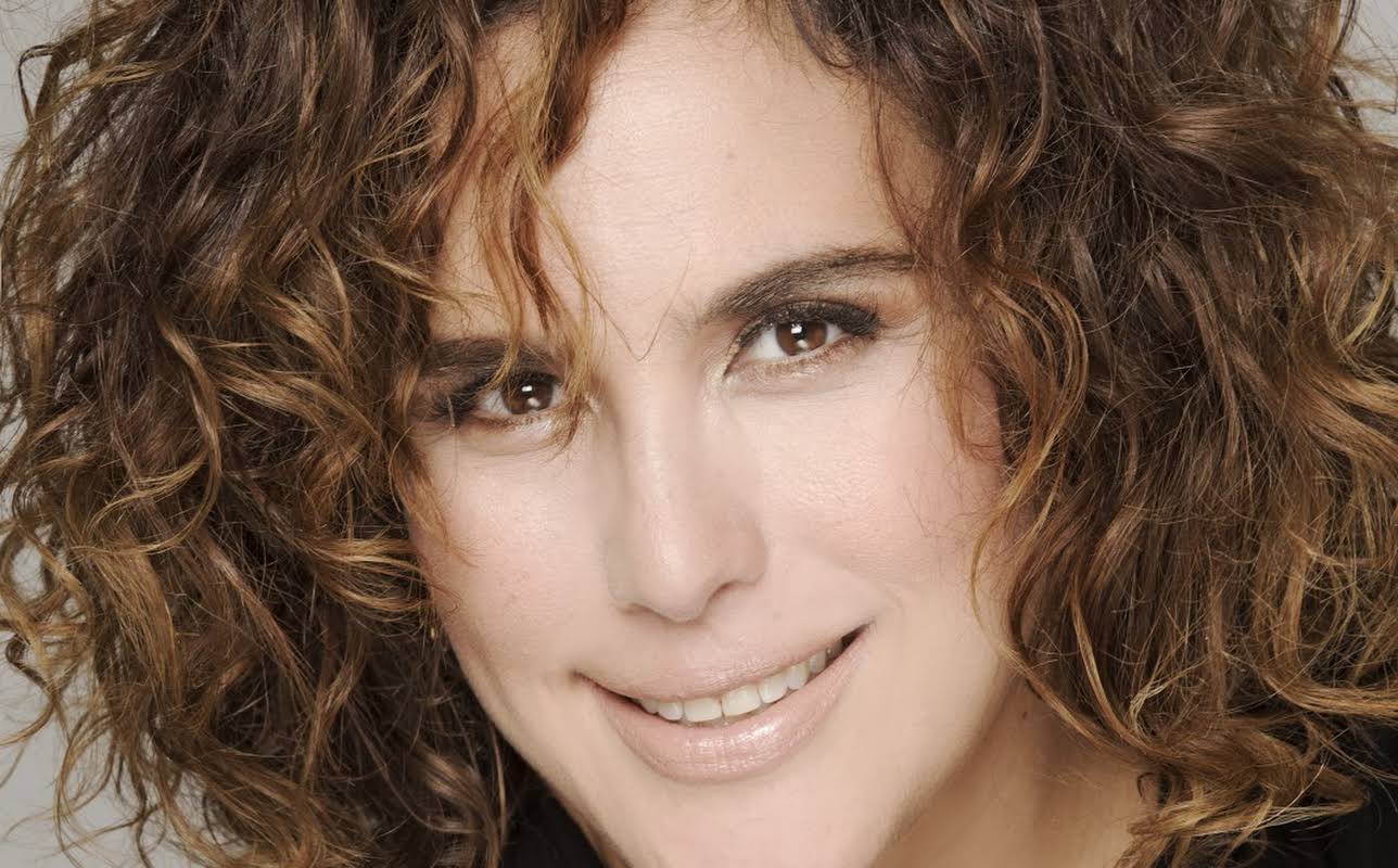 Angélica Vale