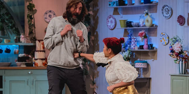 4:00 AM: The Great British Bake Off: An... | 4 Seven | 11/5 2025