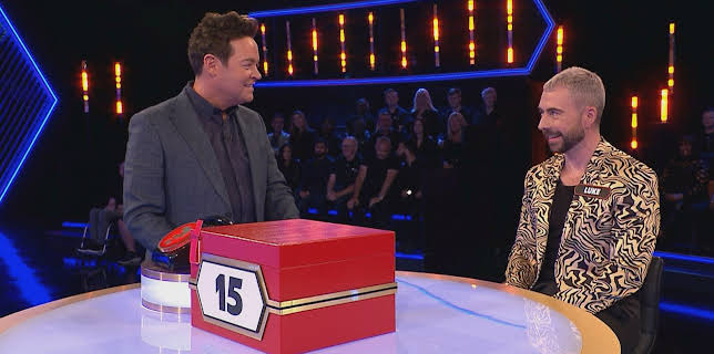 4:00 PM: Deal or No Deal (S2 E19) (S2) | ITV | 12/18 2025