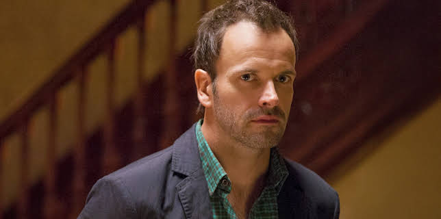 10:00 PM: Elementary (S1 E8) (S1) | W | 1/7 2026