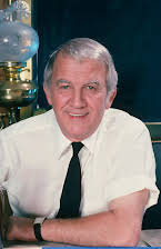 Nicholas Colasanto as 