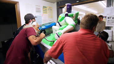 15:30: Shipping Wars (S2 E7) (S2) | TV10 | 4/9 2026