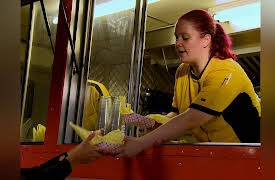 Food Truck Face Off Season 1: Food Fight in Surfside