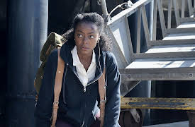 Station Eleven, Season 1: Hurricane