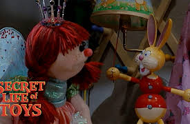 Secret Life of Toys: The Cat Toy That Roared & Bunnochio