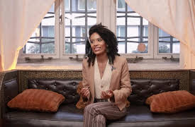 Lace, Season 1: You Reap What You Sow