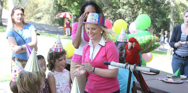 06:00: Parks and Recreation (S2 E1) (S2) | Viasat Series | 11/4 2025