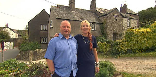 3:30 AM: Four in a Bed | Channel 4 | 11/8 2025