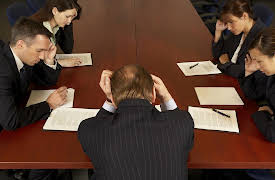 The Art of Critical Decision Making: Ambiguous Threats and the Recovery Window