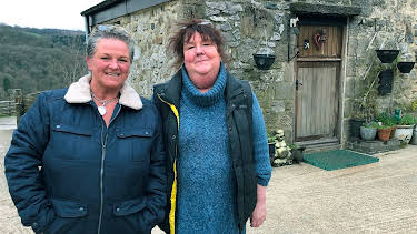 1:40 PM: Four in a Bed | More 4 | 4/2 2026