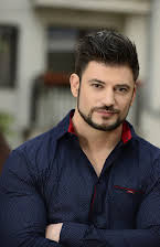 Stanislav Yanevski as Viktor Krum