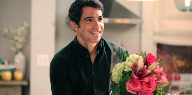 12:45: The Mindy Project (S3 E9) (S3) | Viasat Series | 2/21 2026