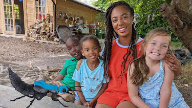 1:15 PM: Teeny Tiny Creatures (S3) | Cbeebies | 12/31 2025