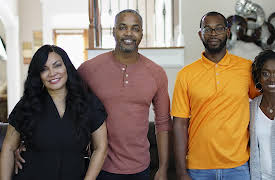 Married to Real Estate, Season 1: Adjusting in South Fulton