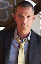 Billy Gallo som Carlos