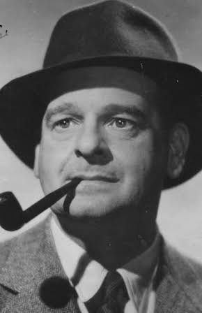 Walter Fitzgerald as 