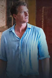 03:22: Vida en Pompeya con Dan Snow: Episodio 1 | Discovery Max | 4/7 2026