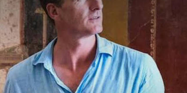 18:43: Vida en Pompeya con Dan Snow: Episodio 2 | Discovery Max | 2/27 2026