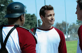 Suits: L.A.: Bat Signal