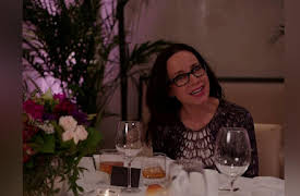 Girlfriends' Guide to Divorce, Season 1: Rule #426: Fantasyland: A Great Place to Visit