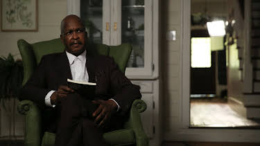 05:00: Evil Lives Here: Shadows Of Death (S1 E7) (S1) | Investigation Discovery | 4/26 2026