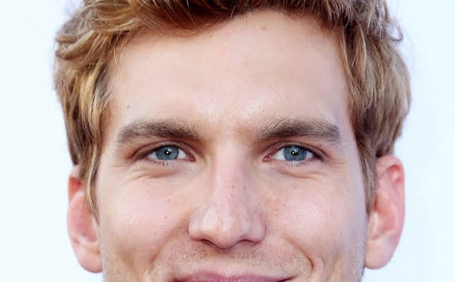 Scott Michael Foster