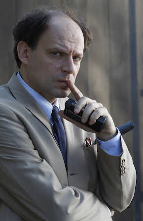 Denis Podalydès as 